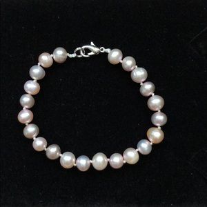 Fresh water pearl bracelet